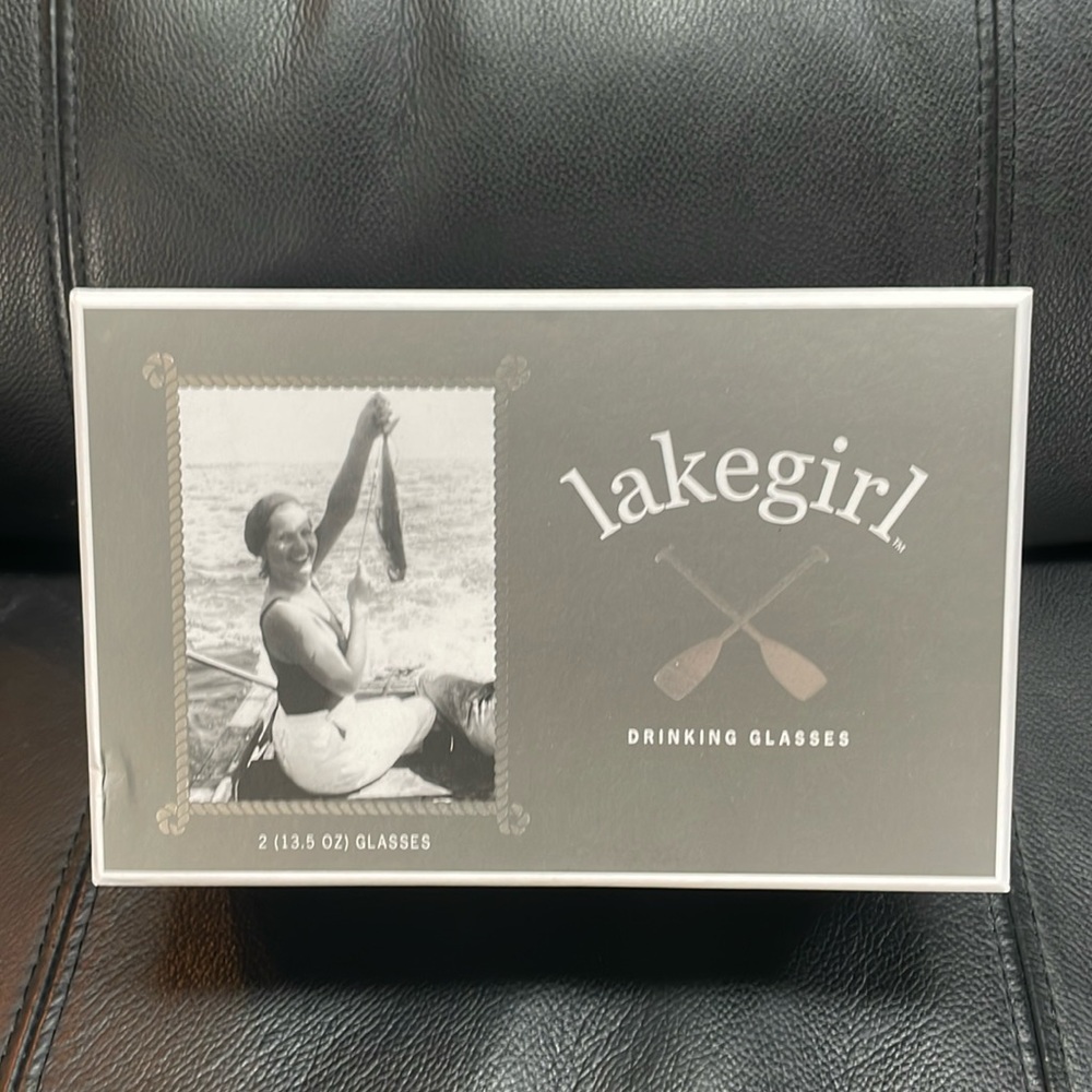 Vintage Vibe Lakegirl Empty Presentation Box